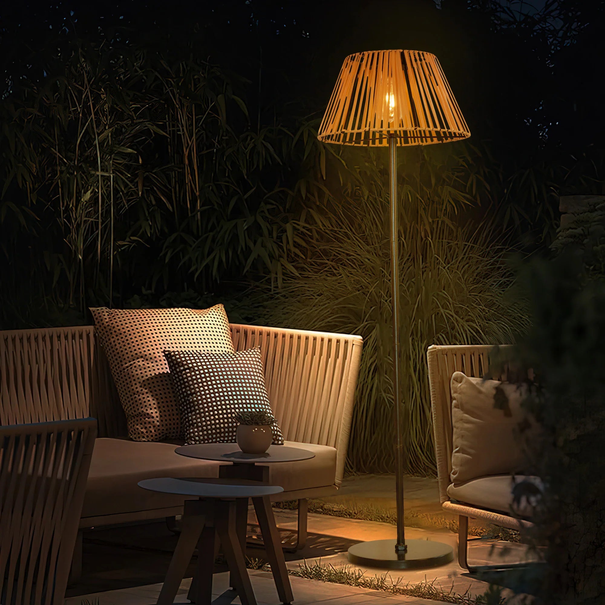 Outdoor Rattan Solar Floor Lamp