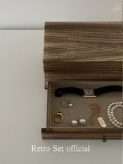 Wang Japanese and Korean Linen Lining Distressed and Beautiful Jewelry Box - I NOW BUY